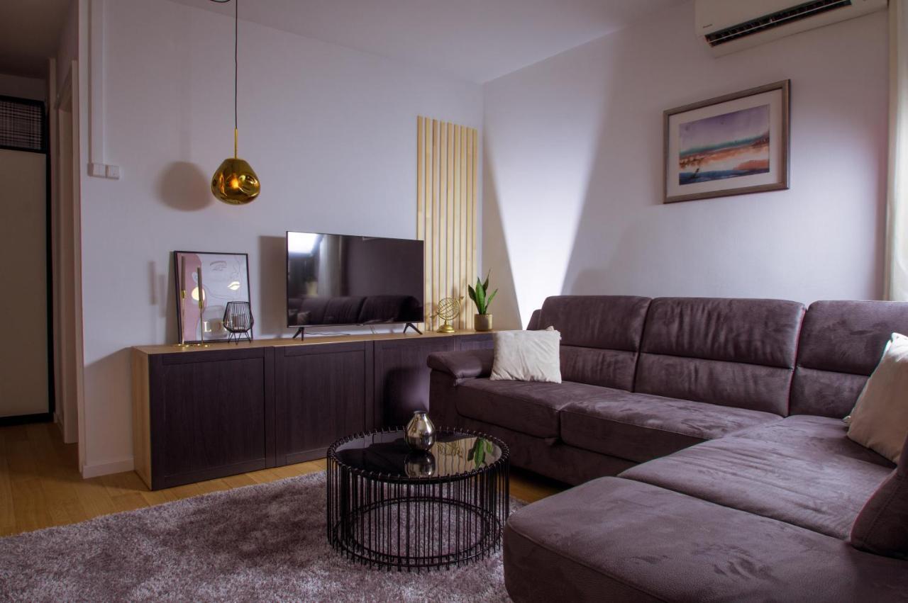 Apartment Zagreb 213 Bagian luar foto