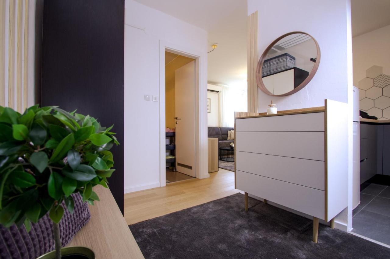 Apartment Zagreb 213 Bagian luar foto