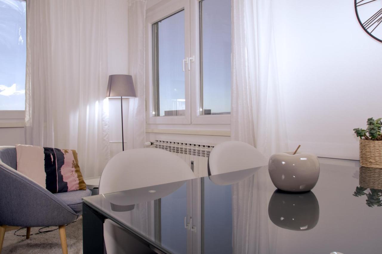 Apartment Zagreb 213 Bagian luar foto